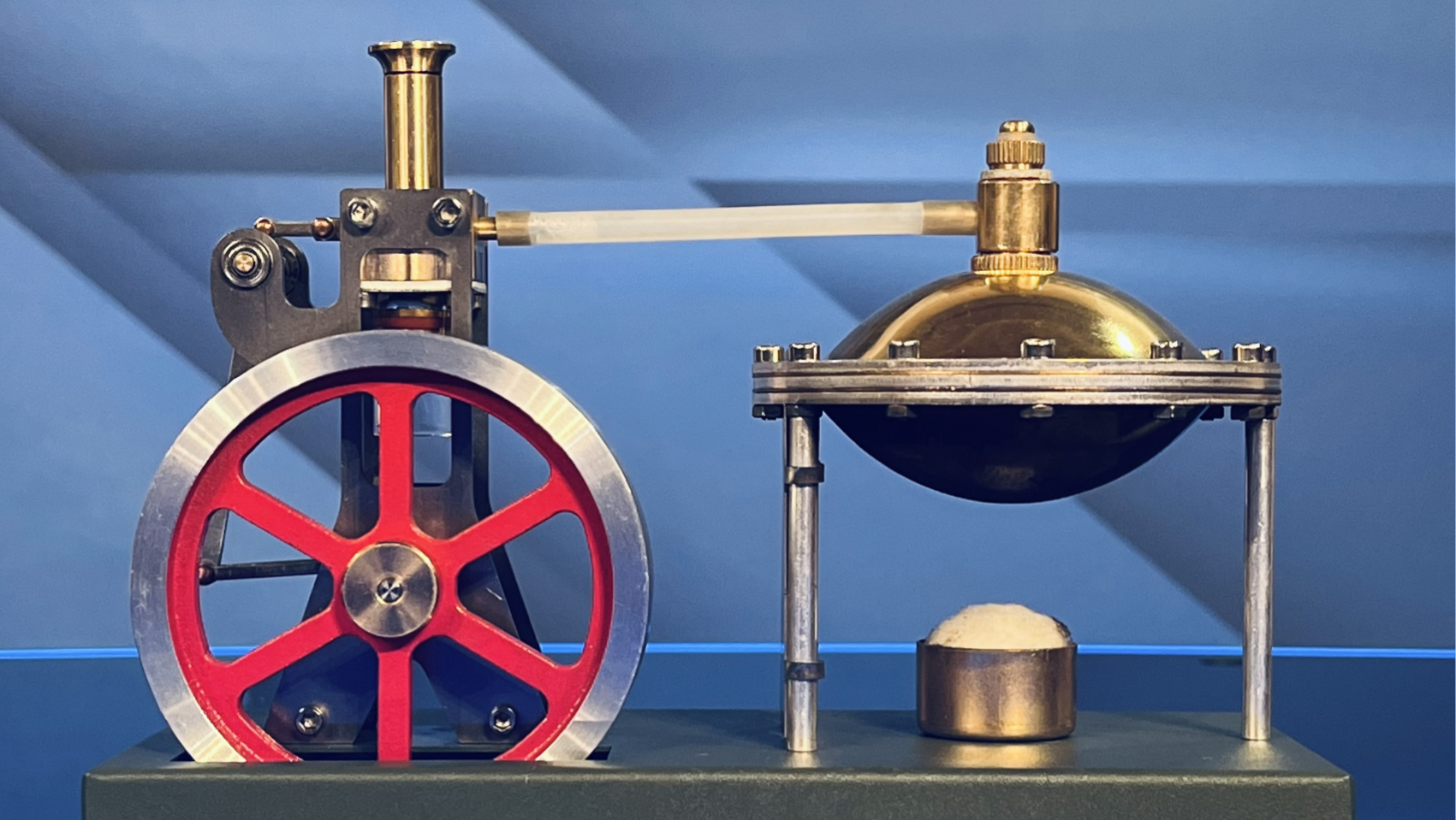 92. A Close-Up Look at Steam Engines - Science LIVE with Dr. Roger Billings